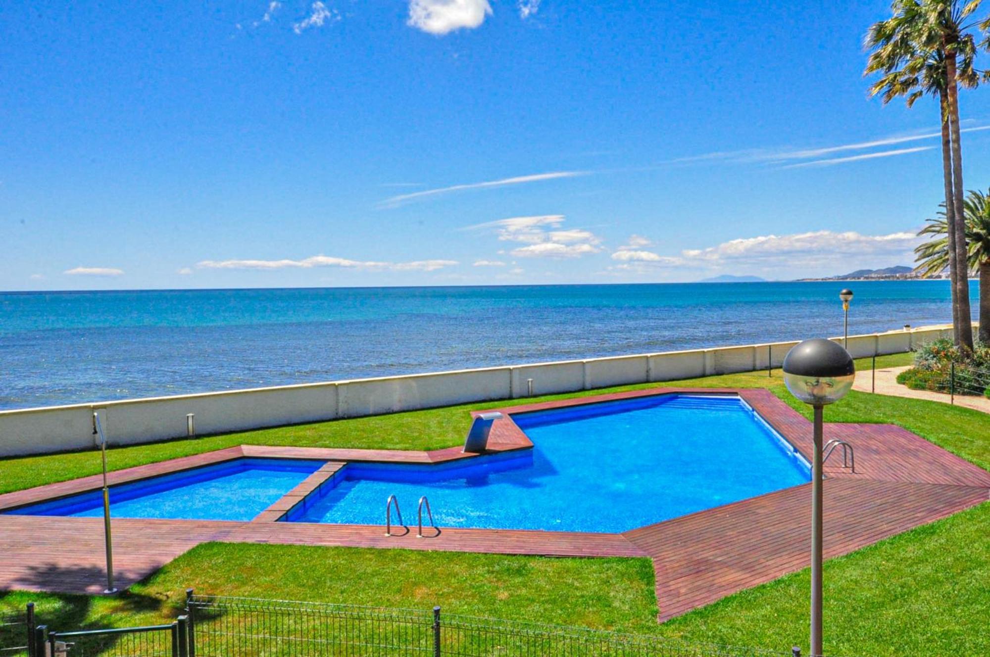 Di Mare Litoral Costa Dorada - Only Families Apartment Mont-roig del Camp ภายนอก รูปภาพ